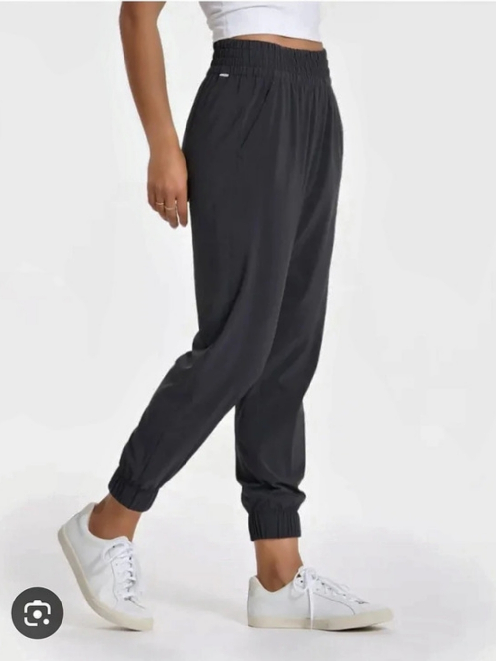 Vuori Jogger  in Black Large